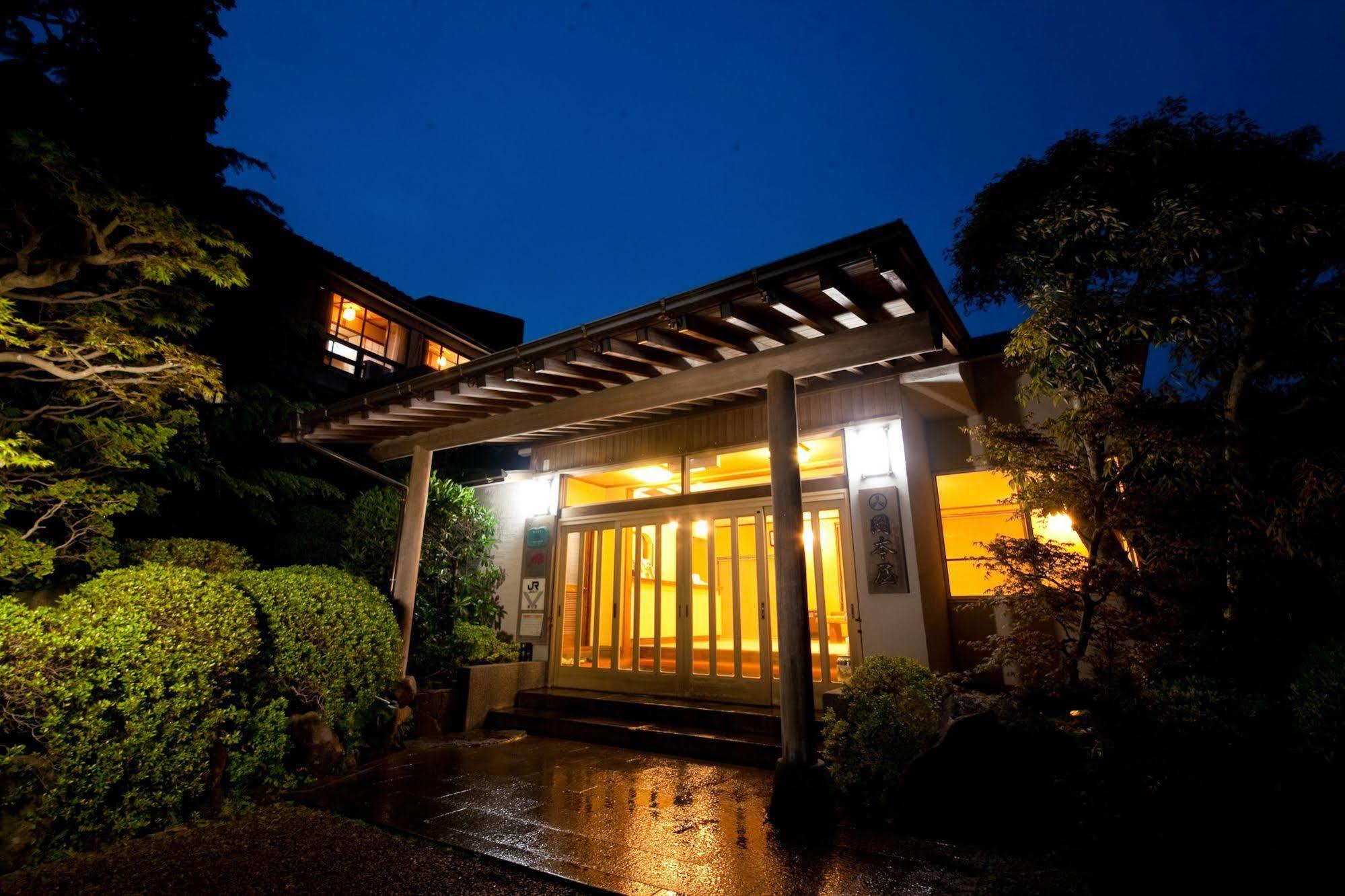 Okamotoya Hotel เบ็ปปุ ภายนอก รูปภาพ